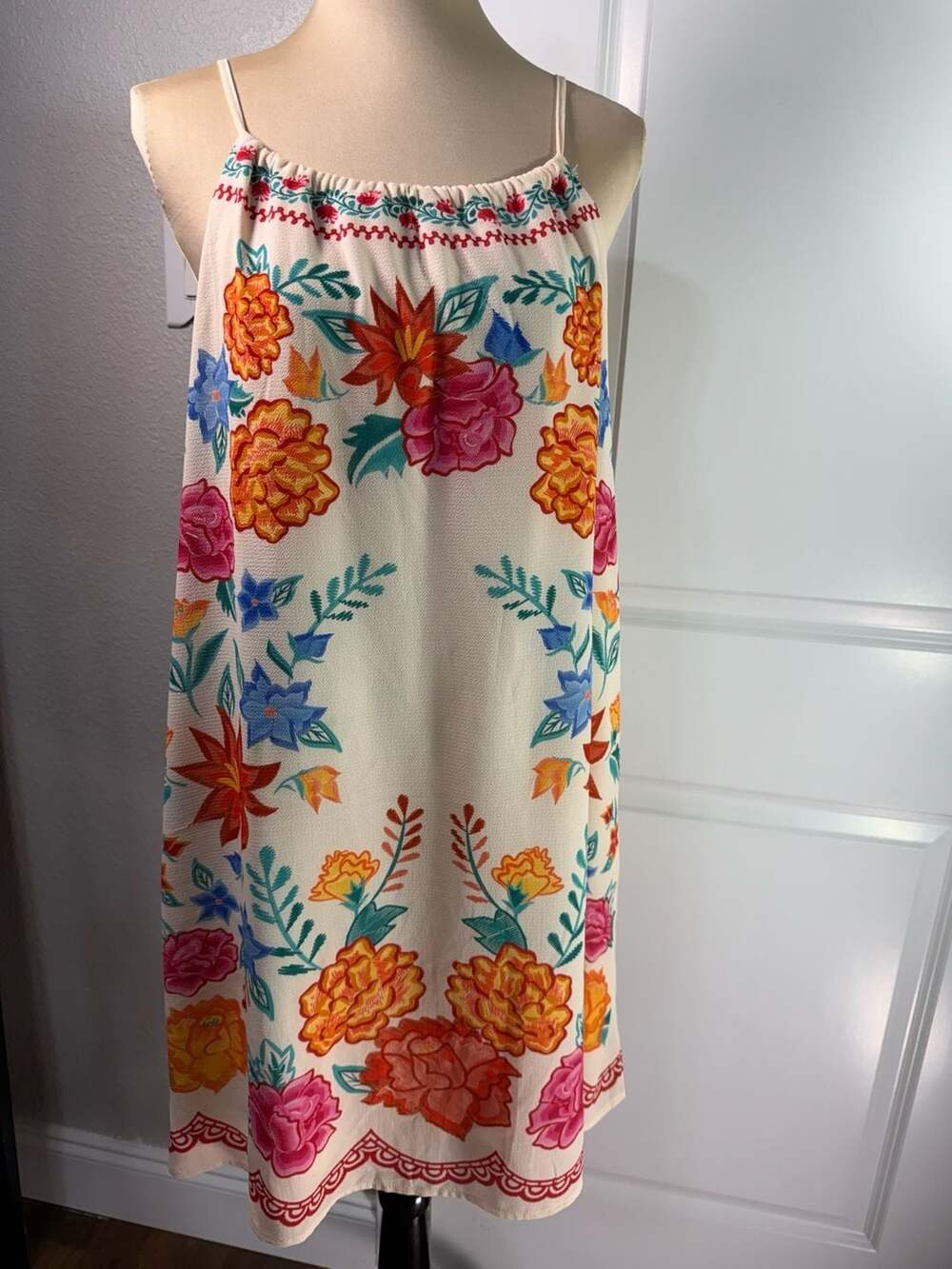 Flying Tomato Floral Embroidered Dress Size M Ivory Boho Cami